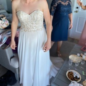 Beloved by Casablanca (Suri) wedding dress